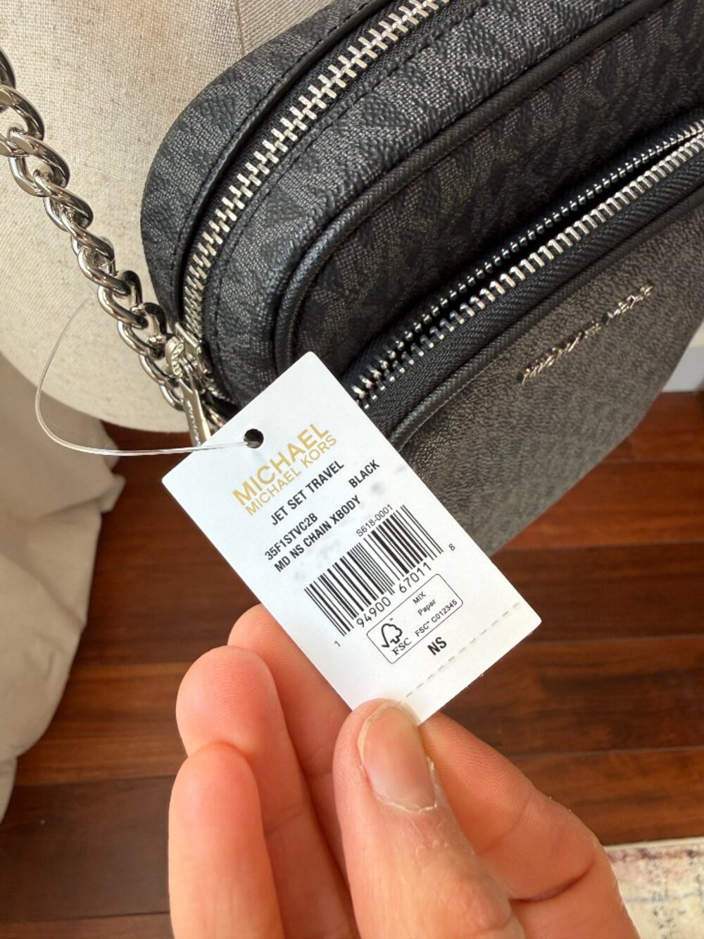 NWT Michael Kors Jet Set Travel Medium Logo Crossbody Bag in black signature - Picture 6 of 9